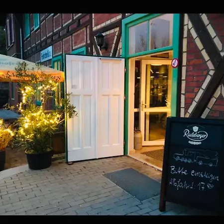 Im Historischem Bahnhof In Kein Fruehstueck Πανσιόν Fehrbellin