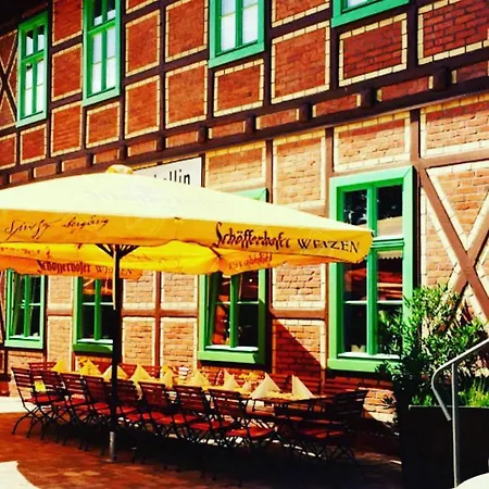 Im Alten Fehrbelliner Bahnhof In *