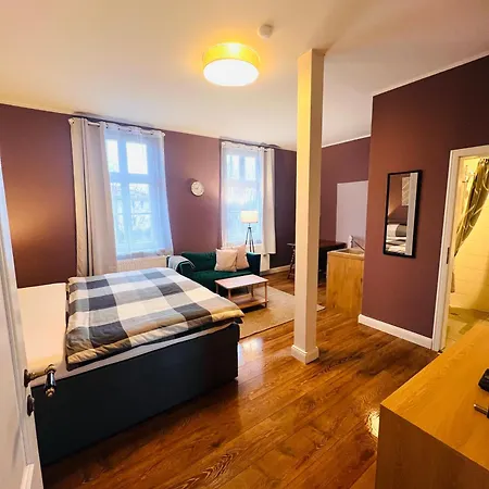 Im Alten Fehrbelliner Bahnhof In Guest house
