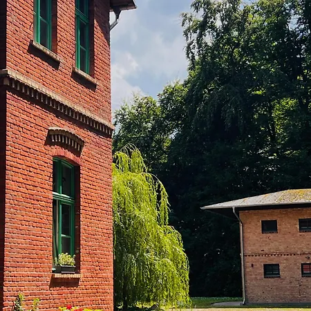 Im Historischen Bahnhof Von Fehrbellin! * Fehrbellin