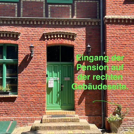 Im Historischem Bahnhof In Kein Fruehstueck Casa de hóspedes