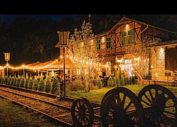 Im Historischem Bahnhof In Kein Fruehstueck Casa de hóspedes 3*