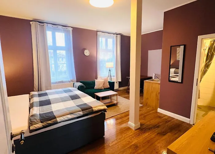 Im Historischem Bahnhof In Kein Fruehstueck Casa de hóspedes