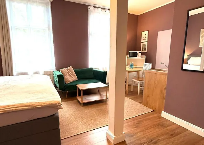 Im Historischem Bahnhof In Kein Fruehstueck بيت ضيافة 3*